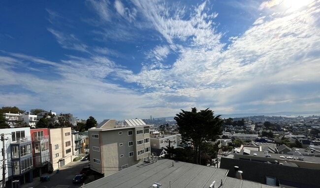 315 Grand View Ave, Unit 315 Grandview Avenue #4