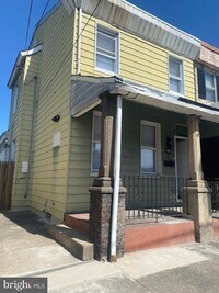 6110 Tulip St photo'