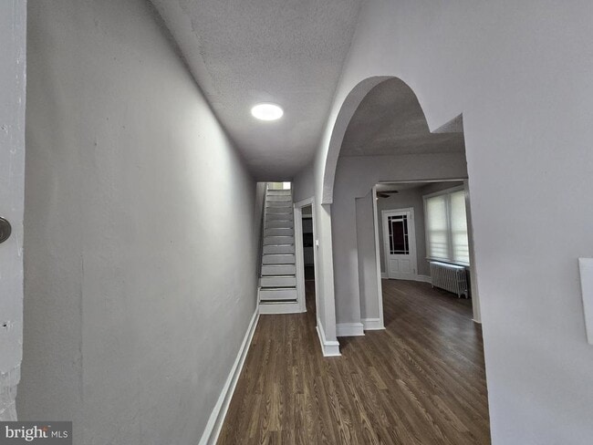 property at 968 E Woodlawn St