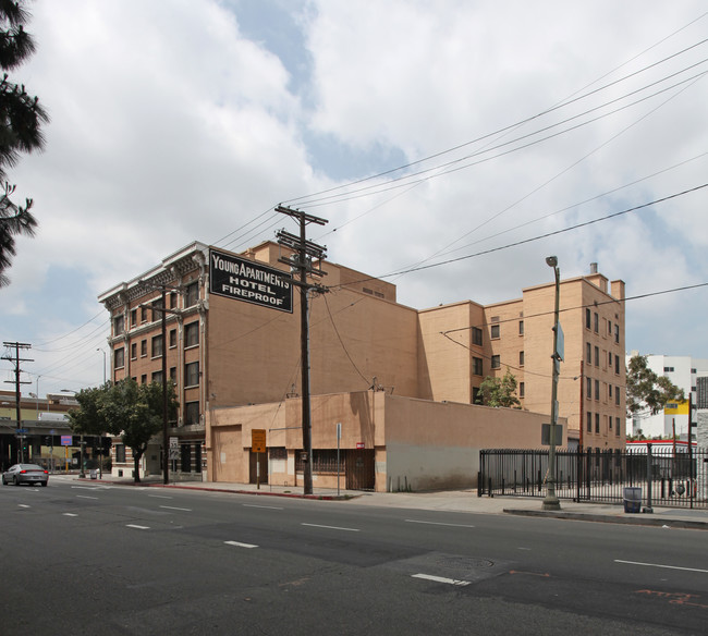 Young Apartments in Los Angeles, CA - Building Photo - Building Photo