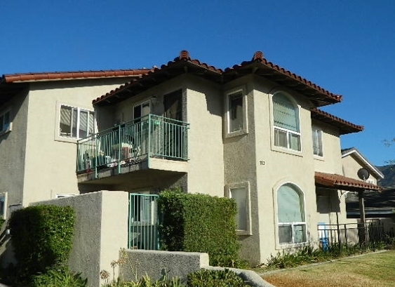 113 S Oak St in Santa Paula, CA - Building Photo