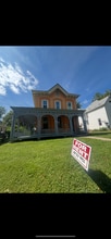 531 S Central Ave, Unit 525 in Burlington, IA - Building Photo - Building Photo