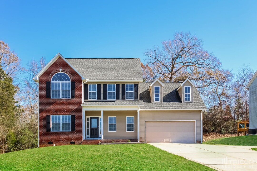 103 Marcella Dr in Kings Mountain, NC - Building Photo