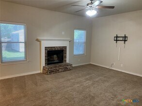5428 Stonehaven Dr in Temple, TX - Foto de edificio - Building Photo