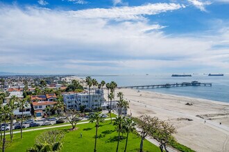 16 S 36th Pl in Long Beach, CA - Building Photo - Building Photo