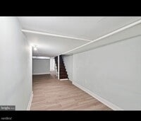 37 E Collom St photo'