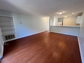 1731 41st St, Unit C in Wilmington, NC - Building Photo - Building Photo