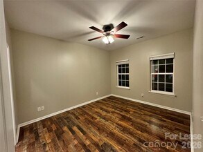 8734 Arrowhead Pl Ln in Cornelius, NC - Building Photo - Building Photo