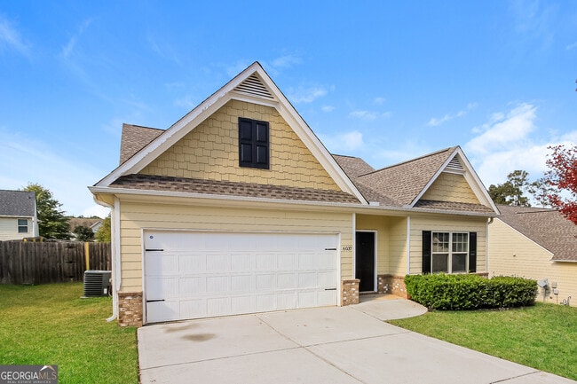 6037 Heisler St in Rex, GA - Building Photo - Building Photo