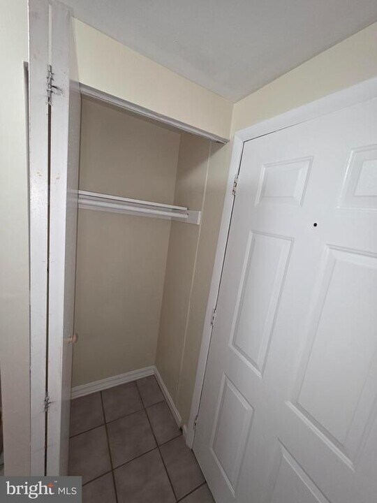 5407 Fallriver Row Ct in Columbia, MD - Building Photo