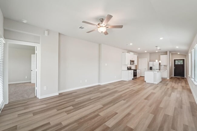 property at 1659 Shae Oak Ln