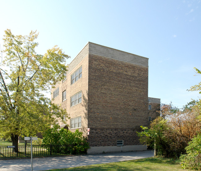 2000 Delaware Apartments in Buffalo, NY - Foto de edificio - Building Photo