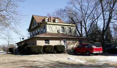 867 Cooper St in Deptford, NJ - Foto de edificio - Building Photo