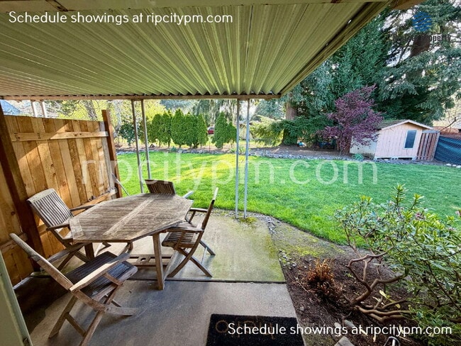 11430 SW 121st Ave in Tigard, OR - Building Photo - Building Photo