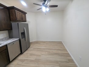 119 W Washington St, Unit 1 in Kirksville, MO - Building Photo - Building Photo