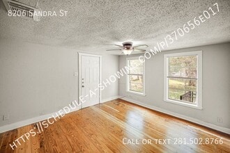 8206 Sandra St in Houston, TX - Building Photo - Building Photo