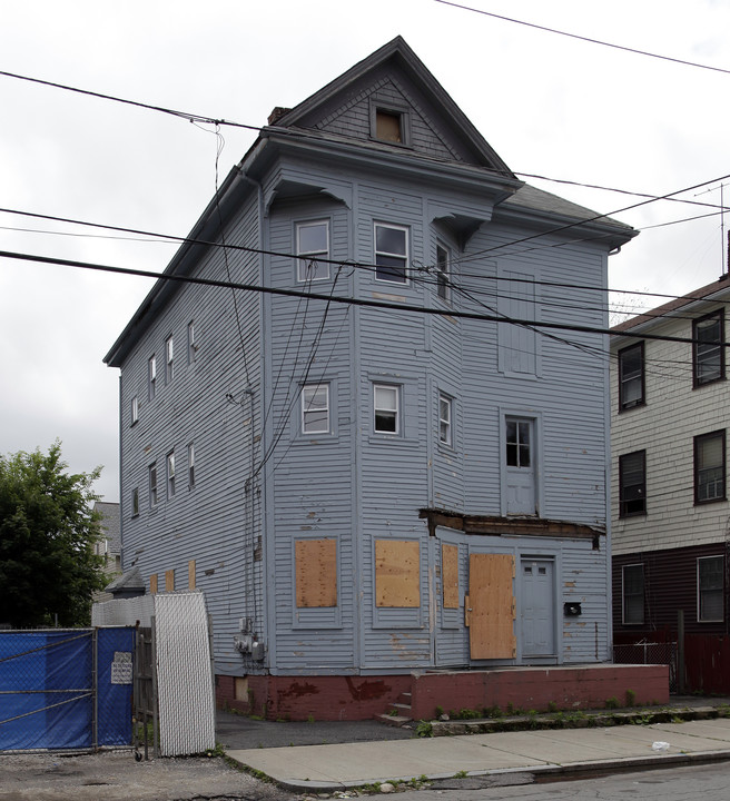 114 Althea St in Providence, RI - Building Photo