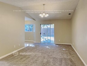 8102 Pavia Way in Sacramento, CA - Building Photo - Building Photo