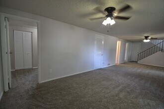 7310 Colonial Ct in Fountain, CO - Building Photo - Building Photo