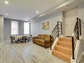 2815 W 25th St in Chicago, IL - Building Photo - Building Photo