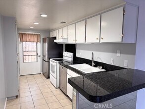 74443 Driftwood Dr in Palm Desert, CA - Building Photo - Building Photo
