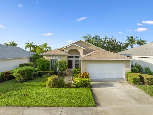 3488 63rd Square in Vero Beach, FL - Building Photo - Building Photo