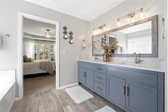 943 Bendleton Dr in Woodstock, GA - Building Photo - Building Photo