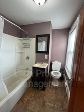 276 Hunt St in Central Falls, RI - Building Photo - Building Photo