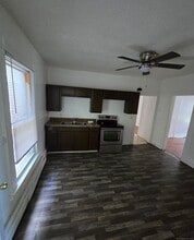 6 E Raymond St in Hartford, CT - Building Photo - Building Photo