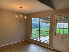 6814 Grant Dr in Richmond, TX - Building Photo - Building Photo