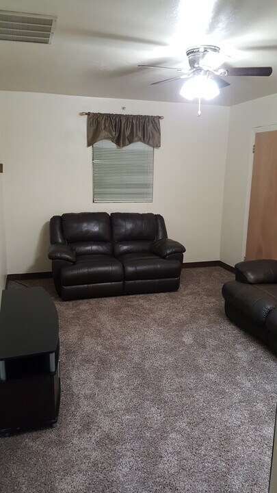1216 University Ave, Unit #3 in Morgantown, WV - Building Photo