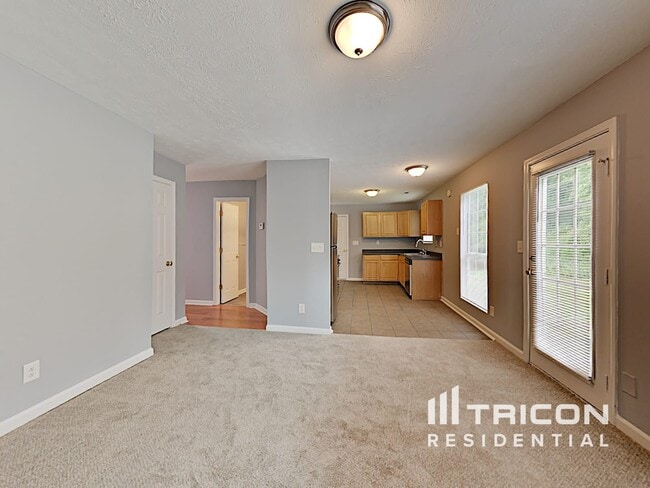 2996 Aberdeen Way in Stonecrest, GA - Building Photo - Building Photo