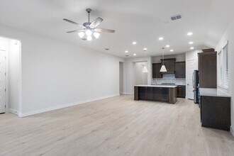 626 Bay Breeze Dr in Kyle, TX - Building Photo - Building Photo
