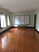 623 Raub St, Unit 1 in Joliet, IL - Building Photo