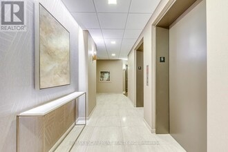 399 Elizabeth St in Burlington, ON - Building Photo - Building Photo