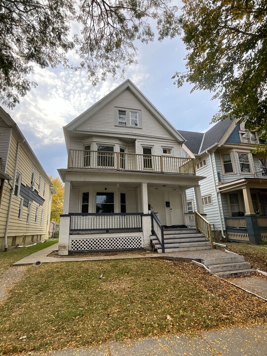 3157 N Buffum St in Milwaukee, WI - Building Photo