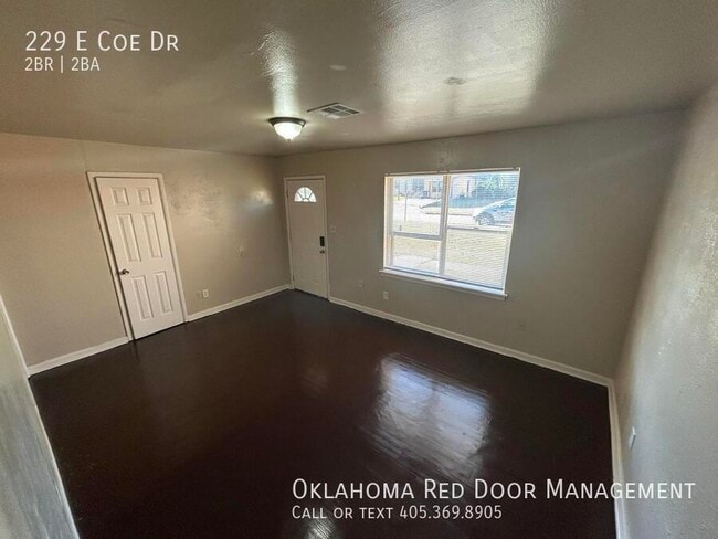 229 E Coe Dr in Midwest City, OK - Building Photo - Building Photo