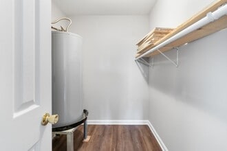 40a Dortch St in Clarksville, TN - Building Photo - Building Photo