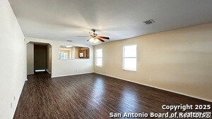 7731 Silver Grove in San Antonio, TX - Building Photo - Building Photo