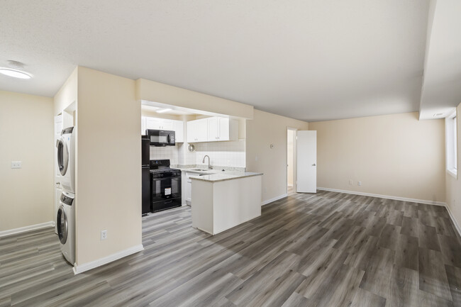 101 N Ripley
