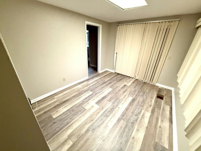 6407 SE 108th St in Belleview, FL - Building Photo - Building Photo