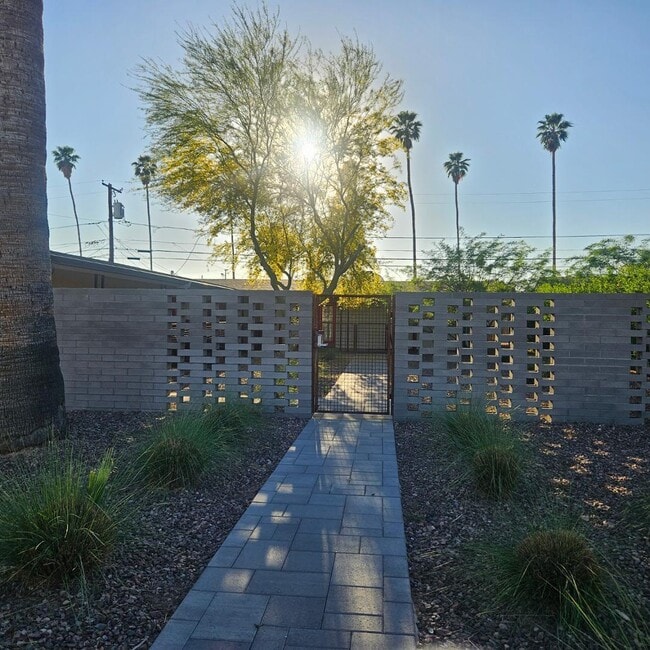 3326 N 66th Pl in Scottsdale, AZ - Building Photo - Building Photo