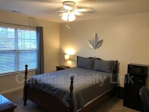 5534 Allen Rd E in Charlotte, NC - Building Photo - Building Photo