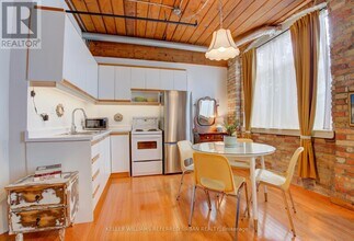 24 Noble St in Toronto, ON - Building Photo - Building Photo