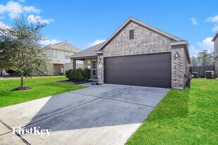 2598 Magnolia Fair Way in Spring, TX - Building Photo