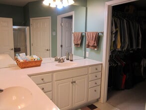 3250 Margellina Drive, Unit 3250 Margellina in Charlotte, NC - Building Photo - Building Photo