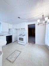 7503 Huron Bay Blvd in Lexington, MI - Building Photo - Building Photo