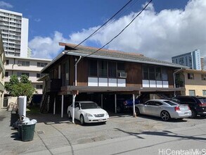 720 Mahiai St in Honolulu, HI - Building Photo - Building Photo