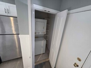 14 Seagirt Ave in Saugus, MA - Building Photo - Building Photo