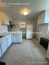 3202 Joe Hammer Sq in Pittsburgh, PA - Building Photo - Building Photo